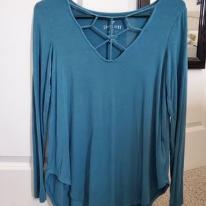 American Eagle Long Sleeve